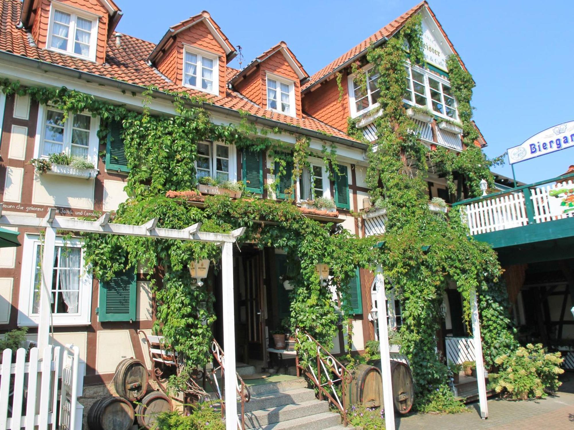 Landgasthof Und Hofmeister Guest house